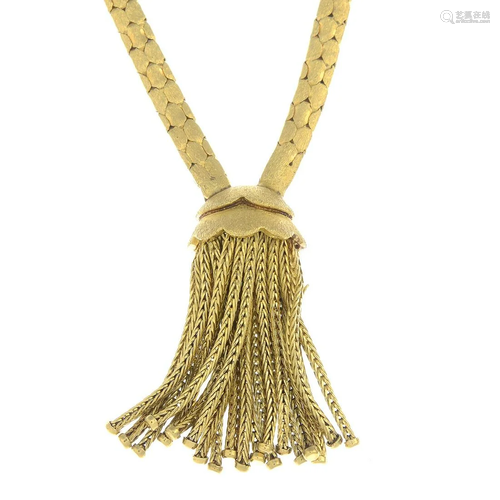 A fancy-link necklace, with tassle drop.Length 46cms.