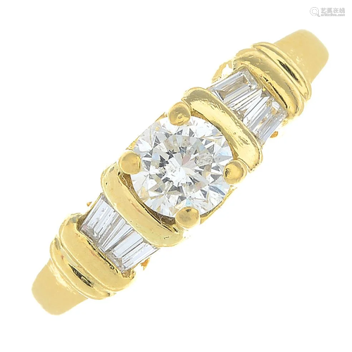 An 18ct gold diamond ring.Estimated total diamond