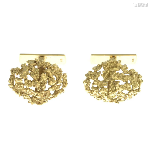 A pair of 1960s 18ct gold cufflinks.Hallmarks for