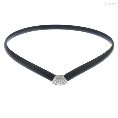 A rubber necklace with platinum pave-set diamond