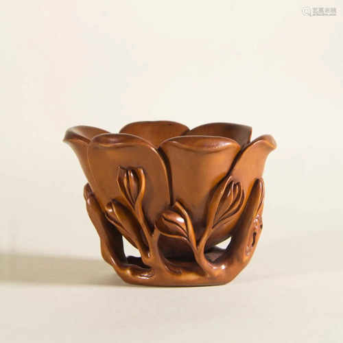 CHINESE BOXWOOD CARVED WATER COUPE