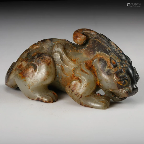 CHINESE ARCHAISTIC JADE BEAST