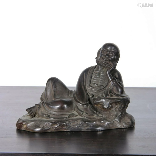 CHINESE BRONZE FIGURE OF LOHAN