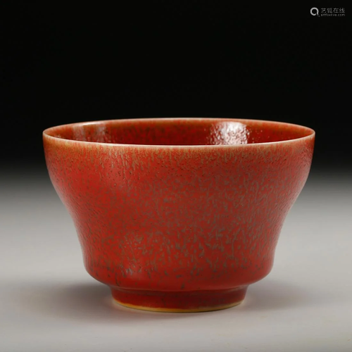 CHINESE OXBLOOD GLAZED PORCELAIN CUP, QI…