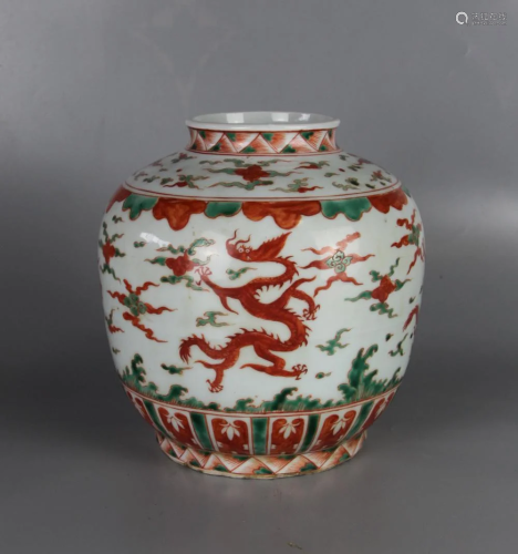 CHINESE RED AND GREEN GLAZED PORCELAIN J…