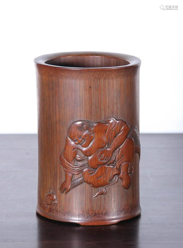 CHINESE BAMBOO CARVED BRUSH POT