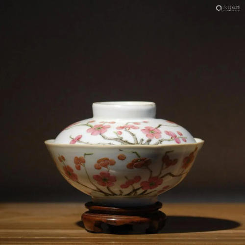 CHINESE FAMILLE ROSE TEACUP