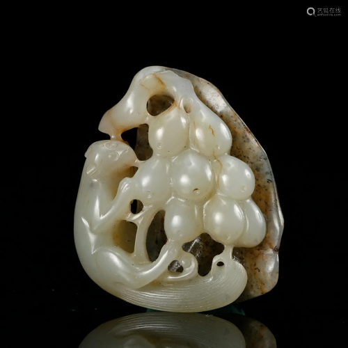 CHINESE WHITE JADE SQUIRREL AND GRAPES PEND…