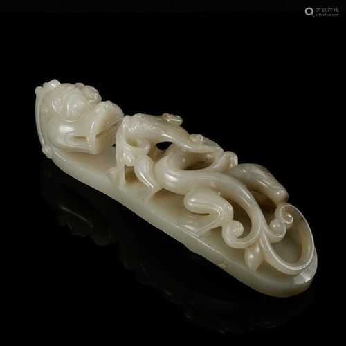 CHINESE WHITE JADE DRAGON BELT HOOK