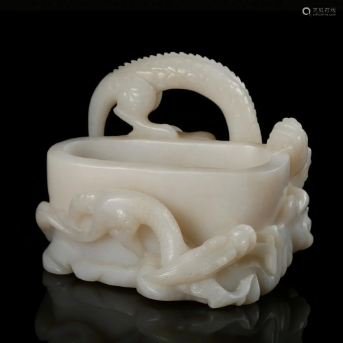 CHINESE WHITE JADE DRAGON WATER COUPE