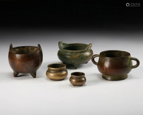 CHINESE SET OF 5 BRONZE CENSERS