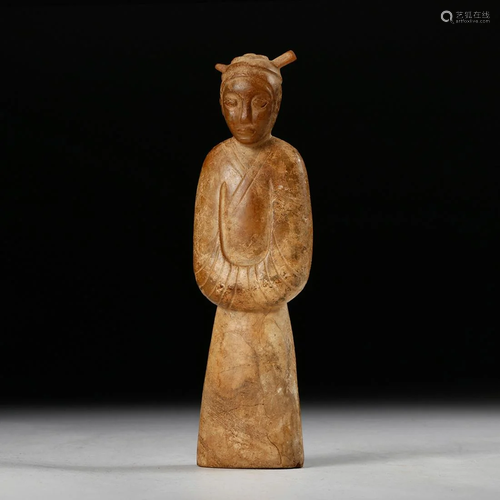 CHINESE ARCHAISTIC JADE FIGURINE