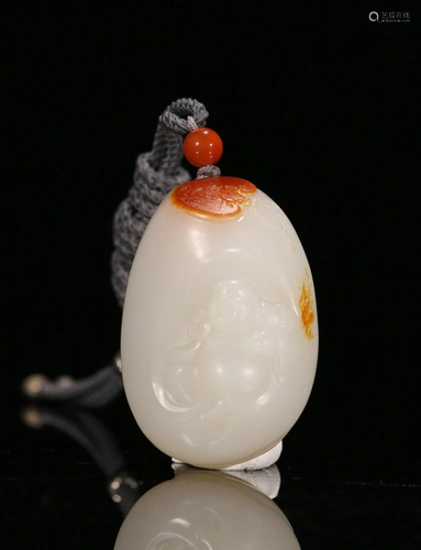 CHINESE WHITE JADE TOGGLE