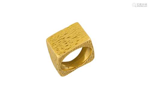 A gold ring, by Alan Martin Gard, 1967