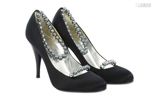 Chanel Black Satin Heeled Pumps - size 37