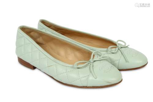 Chanel Mint Green Quilted Ballerina Pumps - size 37.5