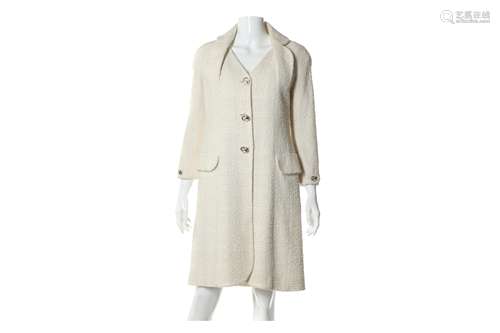 Christian Dior White Boucle Coat - size 38