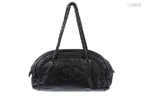 Chanel Black Luxe Ligne Bowler Bag