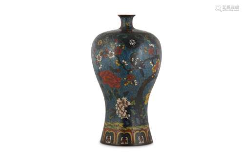 A CLOISONNÉ ENAMEL VASE, MEIPING.