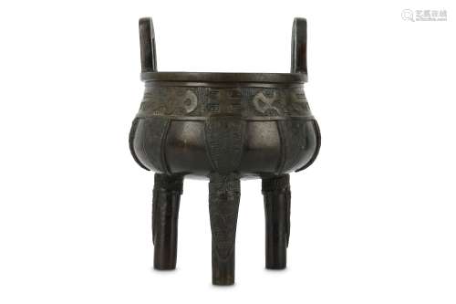 A CHINESE BRONZE TRIPOD CENSER, DING.