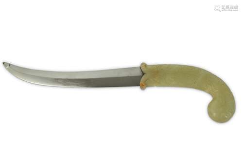 A MONGOL WHITE JADE-HANDLED SWORD.