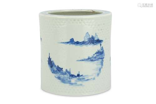 A CHINESE BLUE AND WHITE 'LANDSCAPE' BRUSH POT, BITONG.