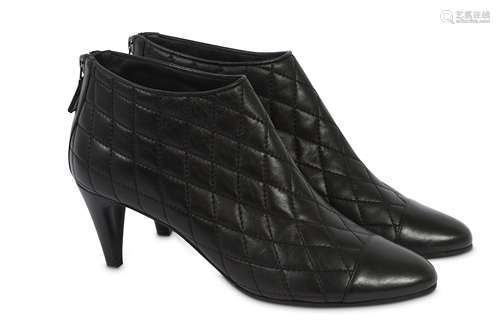 Chanel Black Leather Quilted Ankle Boot - EU 41