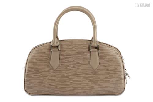 Louis Vuitton Lilac Jasmin Bag