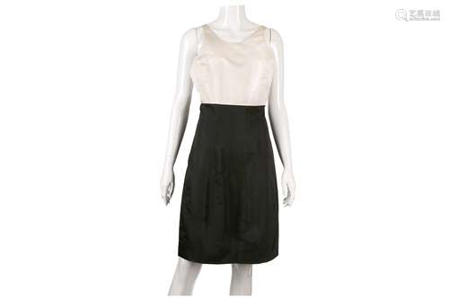 Chanel Black and White Silk Dress - size 36