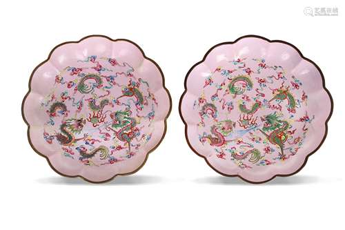 A PAIR OF CHINESE PINK-GROUND CANTON ENAMEL 'DRAGON' DISHES.