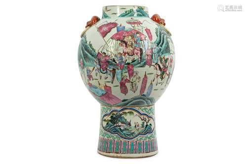 A LARGE CHINESE FAMILLE ROSE FIGURATIVE VASE.