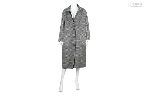 Burberry Monochrome Wool Cashmere Reversible Coatigan - size 12