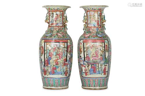 A PAIR OF CHINESE FAMILLE ROSE CANTON VASES.