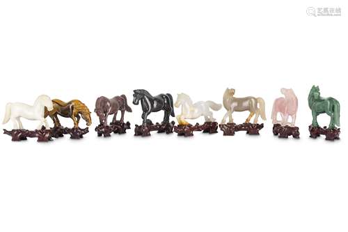 EIGHT CHINESE HARDSTONE CARVINGS OF HORSES.