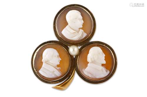 A COMMEMORATIVE CARVED SHELL CAMEO BROOCH OF BYRON AND TWO BRITISH POETS