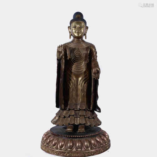 A Chinese Bronze Gilding Buddha