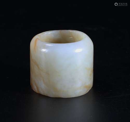 A Chinese Jade Thumb Ring