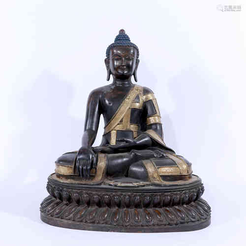 A Bronze Gilding Sakyamuni