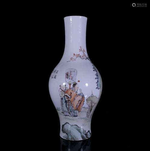 A Chinese Porcelain Vase