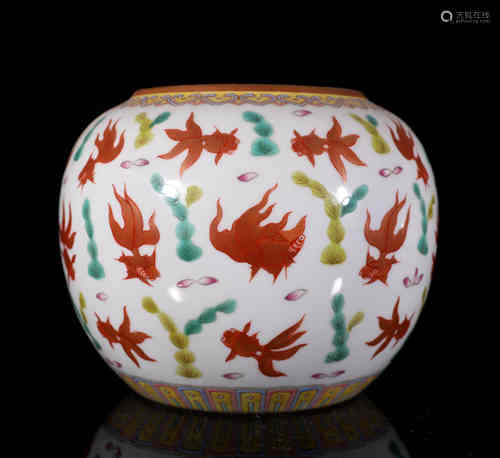 A Chinese Famille Rose Porcelain Jar