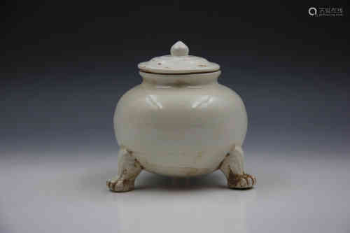 A Chinese Porcelain Three-legged Incense Burner