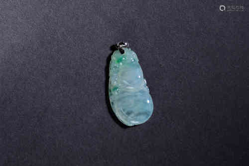 A Chinese Jadeite Gourd-shaped Pendant
