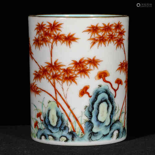 A Chinese Famille Rose Porcelain Brush Pot