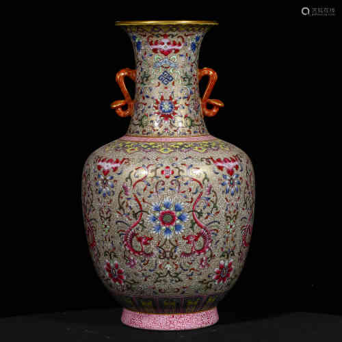 A Chinese Famille Rose Gilt Porcelain Vase