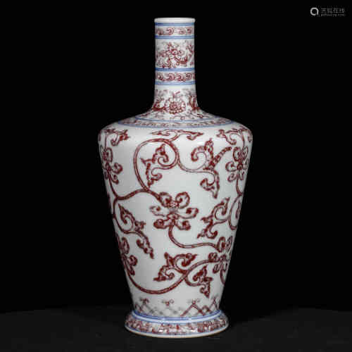 A Chinese Underglazed Red Porcelain Vase 