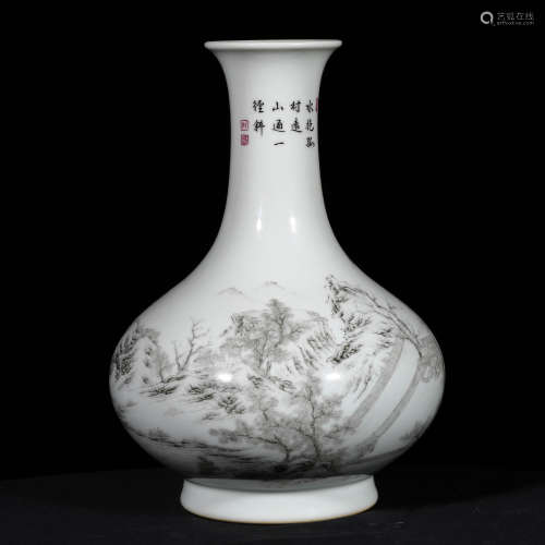 A Chinese Porcelain Vase 