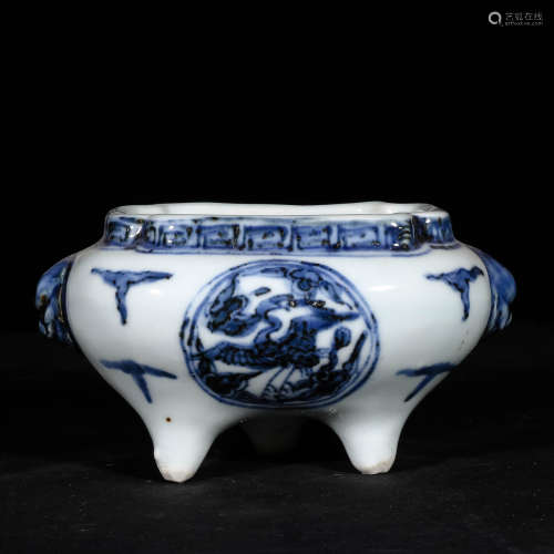 A Chinese Blue and White Porcelain Three-legged Incense Burner