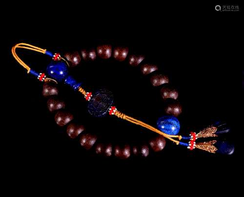 The Chinese Aloeswood Hand String Beads