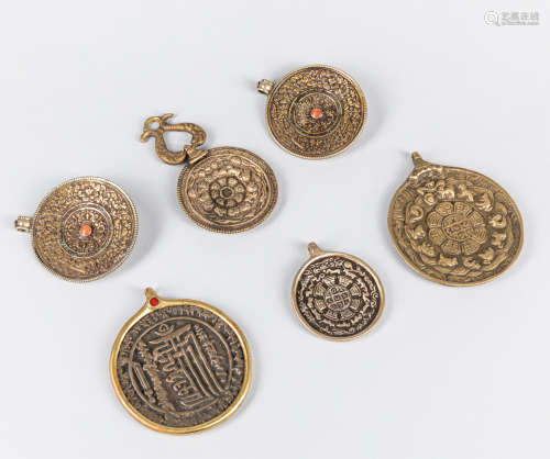 Set Of  Tibetan Antique Bronze Gilt Pendants