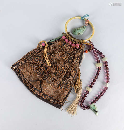 19th Chinese Antique Embroidered Silk Jade Purse